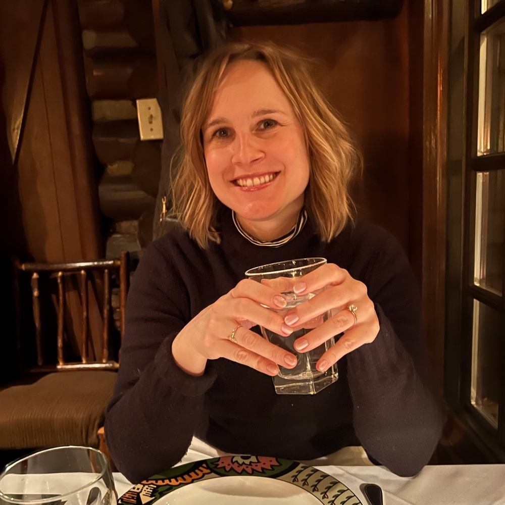 Meet your Posher, Stephanie